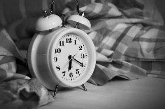 Hábitos de adolescentes al dormir: sueño retrasado
